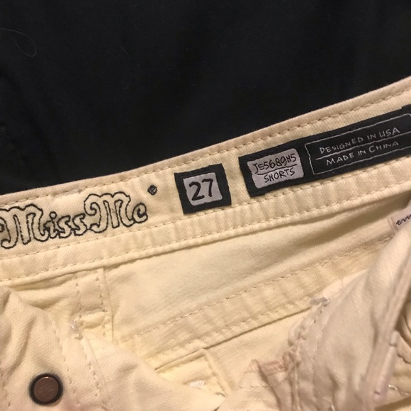 Yellow Miss Me shorts - Picture 2 of 7